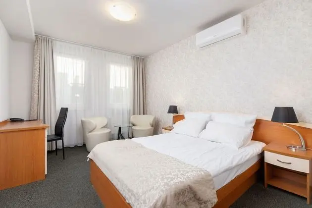 Apart Daire, Küçük Mutfak