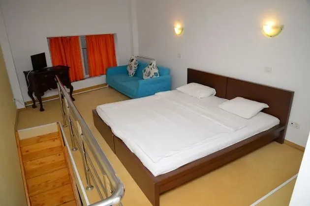 Deluxe Stüdyo Süit