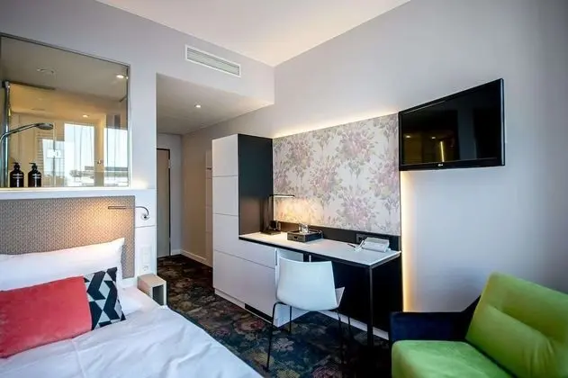 Comfort Tek Kişilik Oda, Bahçe Manzaralı