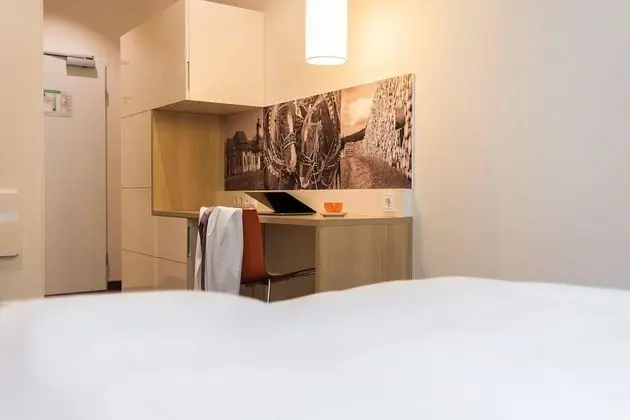 Comfort Tek Kişilik Oda, Bahçe Manzaralı