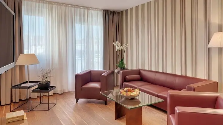 Luxury Stüdyo