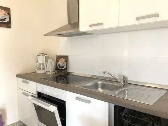 Apart Daire, 2 Yatak Odası, Balkon (5,6 )