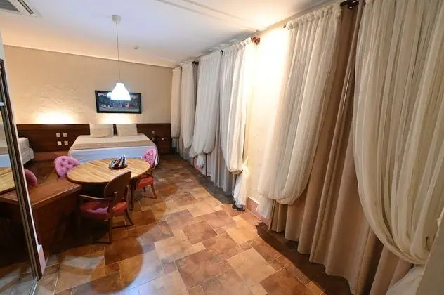 Suite Presidencial com Banheira