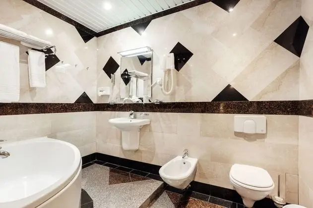 Luxury Dubleks, 1 En Büyük (King) Boy Yatak (3)