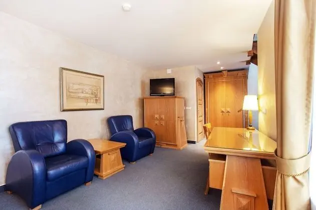 Luxury Duplex, 1 King Bed (1)