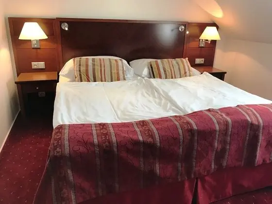 Comfort Tek Büyük Yataklı Oda