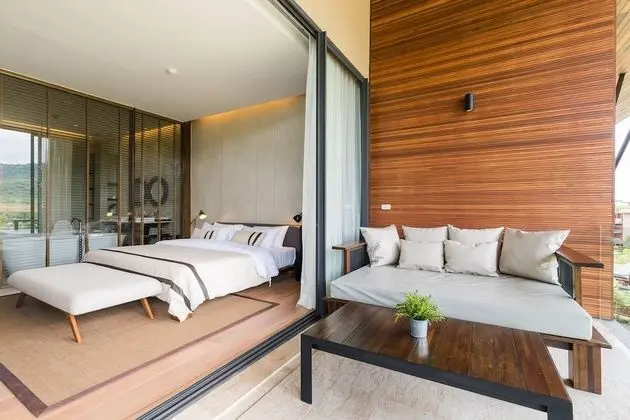 2 Bedrooms Luxury Penthouse with Private Pool
