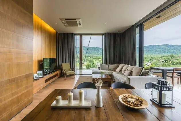 2 Bedrooms Luxury Penthouse with Private Pool