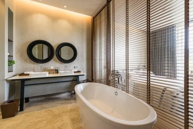 2 Bedrooms Luxury Penthouse with Private Pool
