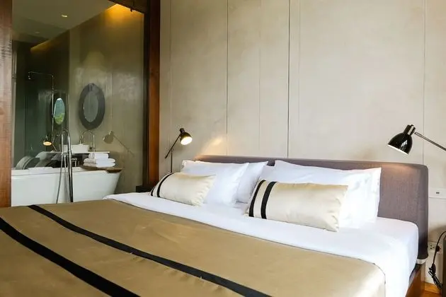 1 Bedroom Suite