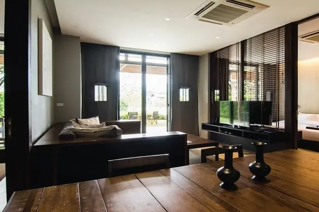 2 Bedroom Suite