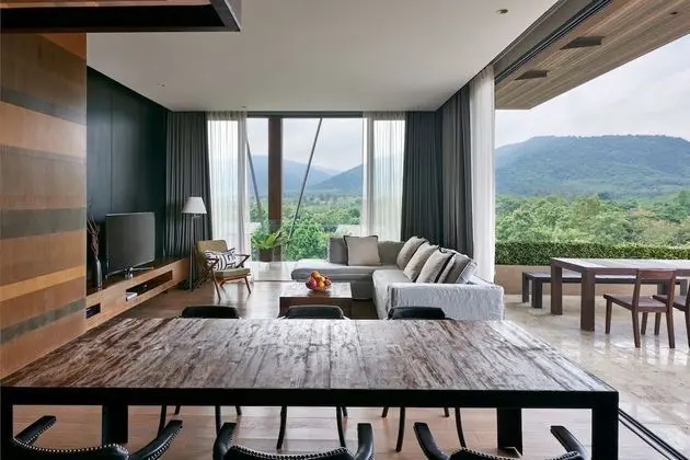 2 Bedroom Suite with Private Pool