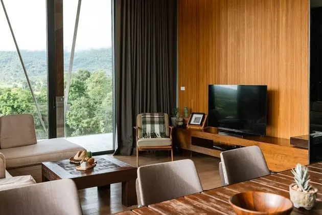 2 Bedroom Suite with Private Pool