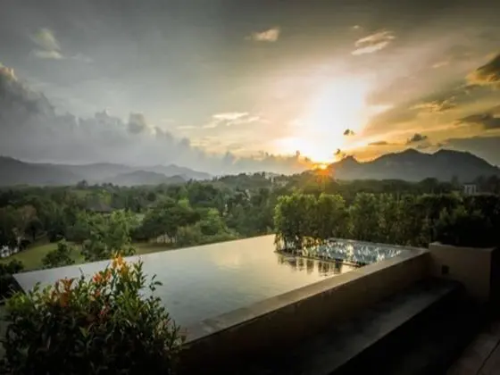 2 Bedroom Suite with Private Pool