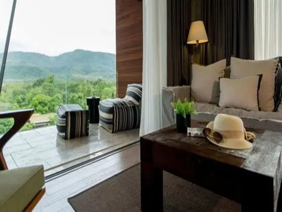 2 Bedroom Suite with Private Pool