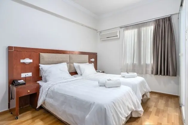 Tek Büyük veya İki Ayrı Yataklı Oda