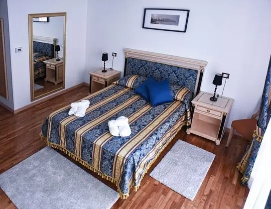 Superior Tek Büyük veya İki Ayrı Yataklı Oda, 1 Çift Kişilik veya 2 Tek Kişilik Yatak