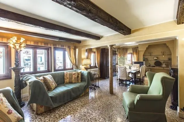 Superior Apart Daire