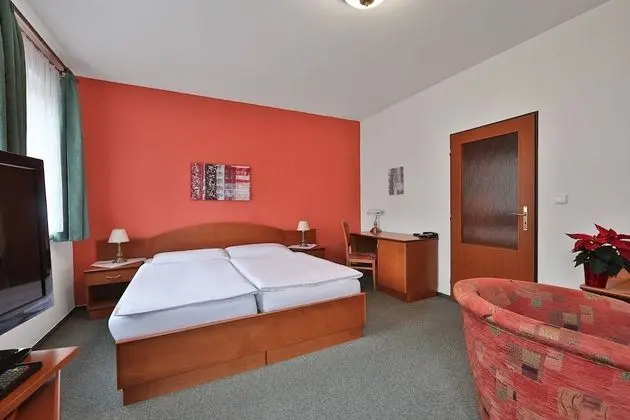 Superior Büyük Yataklı Tek Kişilik Oda