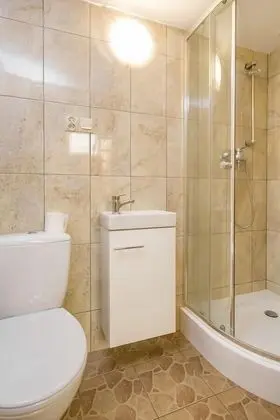 Family Oda, Birden Çok Yatak, Sigara İçilmez