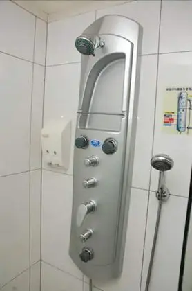 Business Tek Büyük Yataklı Oda