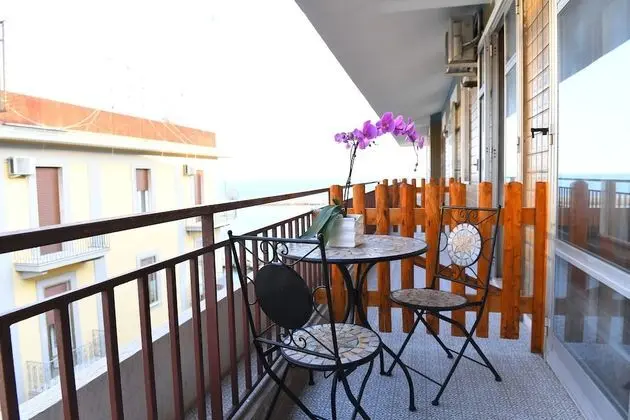 Deluxe Tek Büyük Yataklı Oda, Balkon, Deniz Manzaralı