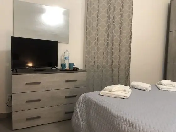 Design Tek Büyük Yataklı Oda (Oro)