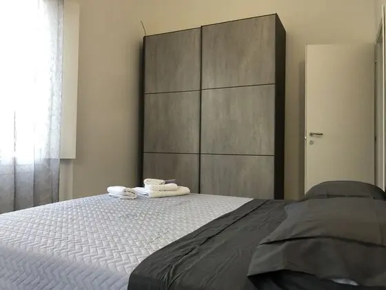 Design Tek Büyük Yataklı Oda (Oro)