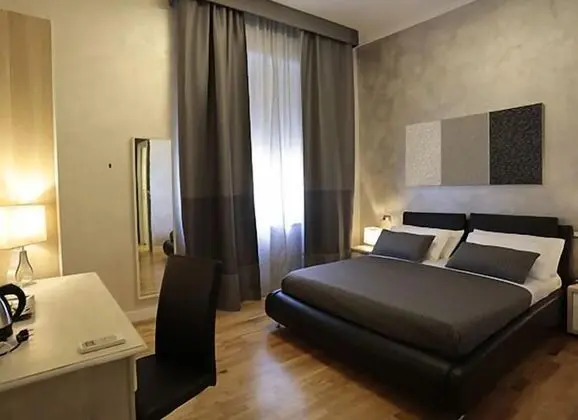 Üç Kişilik Oda, 1 Yatak Odası