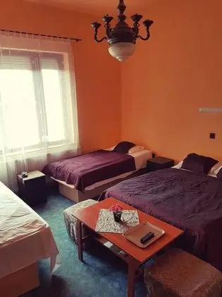 Standard Dört Kişilik Oda