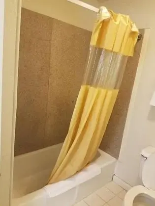 Premium Oda, 1 En Büyük (King) Boy Yatak
