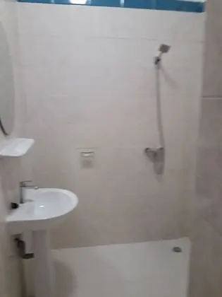 Luxury Tek Büyük Yataklı Oda, 1 En Büyük (King) Boy Yatak, Buzdolabı, Şehir Manzaralı