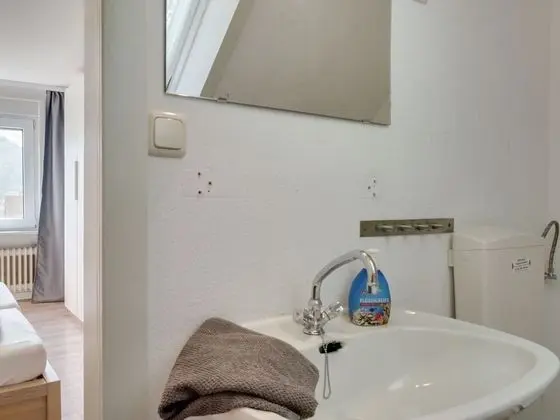 Ev