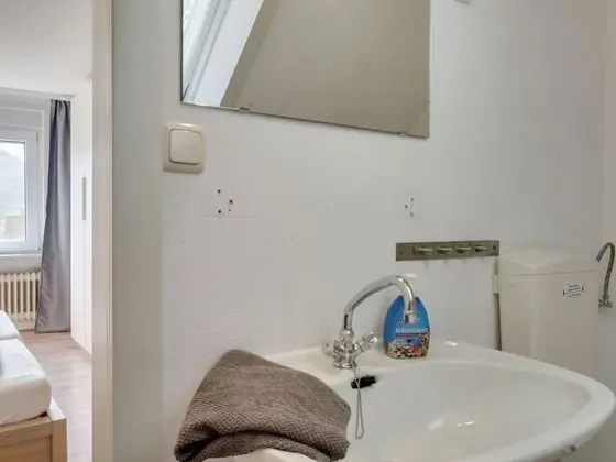 Ev