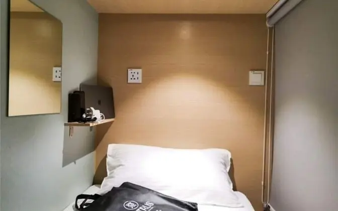 Ortak Ranzalı Oda, Sadece kadınlar için (1 Bed in 12 Beds)