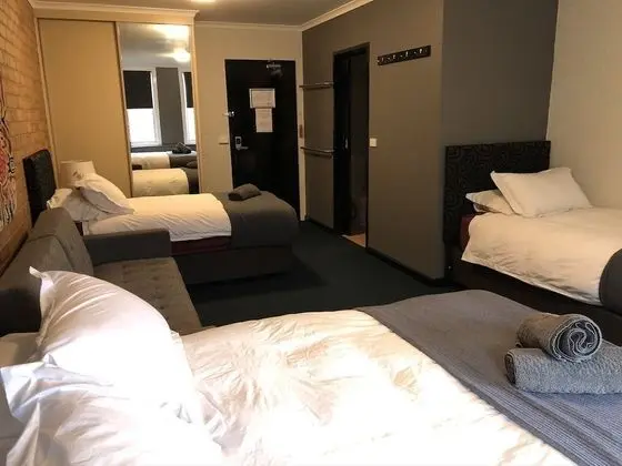 Family Oda, Sigara İçilmez (Deluxe Queen Room)