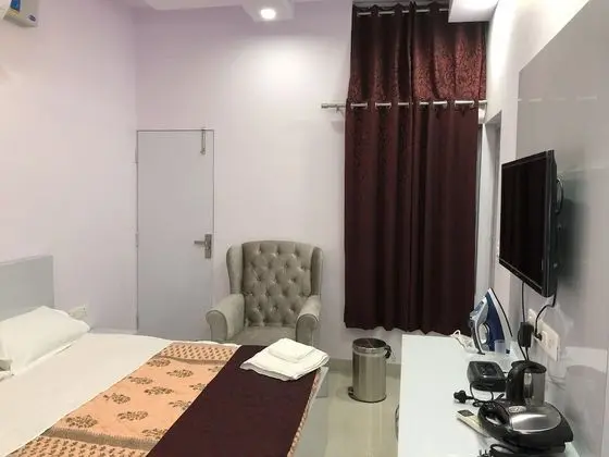 Deluxe Tek Büyük Yataklı Oda, Sigara İçilmez, Şehir Manzaralı