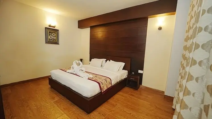 Deluxe Tek Büyük veya İki Ayrı Yataklı Oda