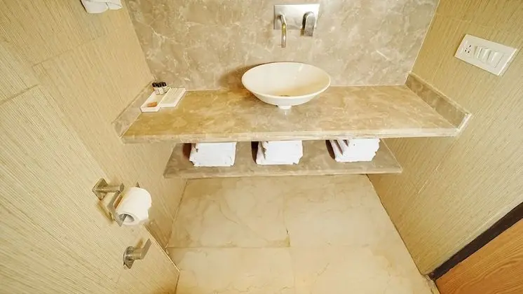 Superior Tek Büyük veya İki Ayrı Yataklı Oda