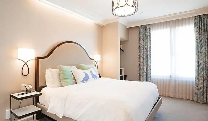 Oda, 1 En Büyük (King) Boy Yatak (ADA)