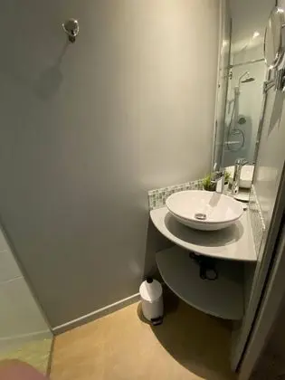 Classic Tek Büyük Yataklı Oda, Avlu Manzaralı (Aristide)