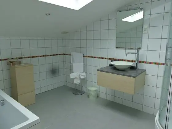 Tek Büyük Yataklı Oda (Porte-Bonheur)