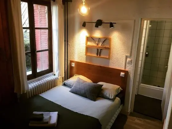 Tek Kişilik Oda, Sigara İçilmez