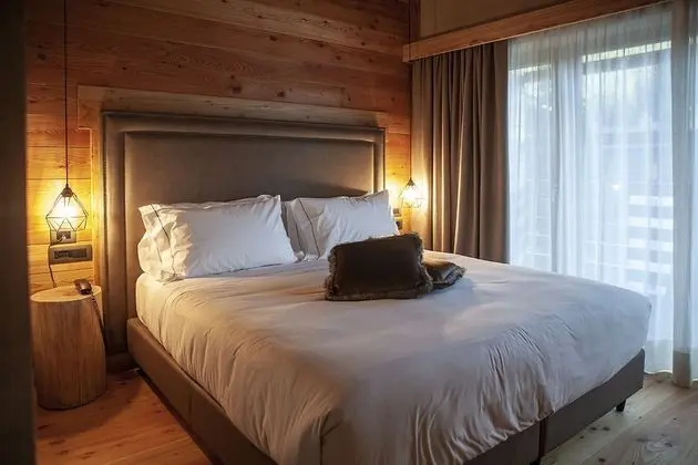 Classic Tek Büyük veya İki Ayrı Yataklı Oda