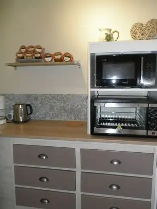 Comfort Tek Büyük Yataklı Oda, Özel Banyo, Bahçe Manzaralı (Louis)