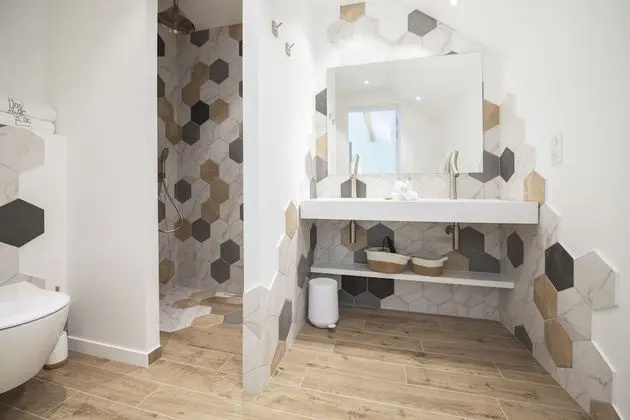 Tek Büyük Yataklı Oda (Brut Nature)