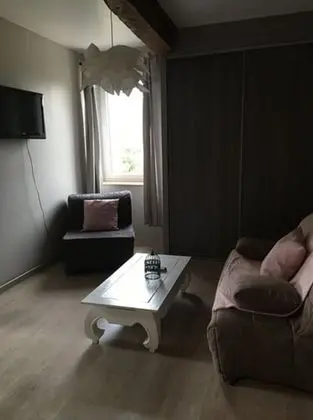 Süit (Petit Nid d'Amour)