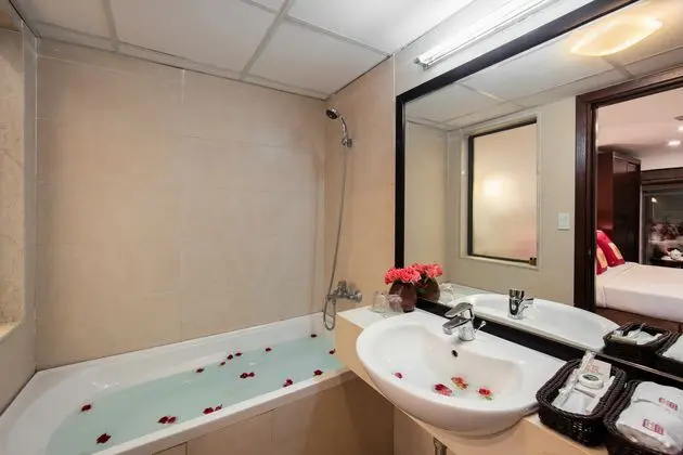 1 Çift Kişilik Veya 2 Tek Kişilik Yatak Grand Deluxe
