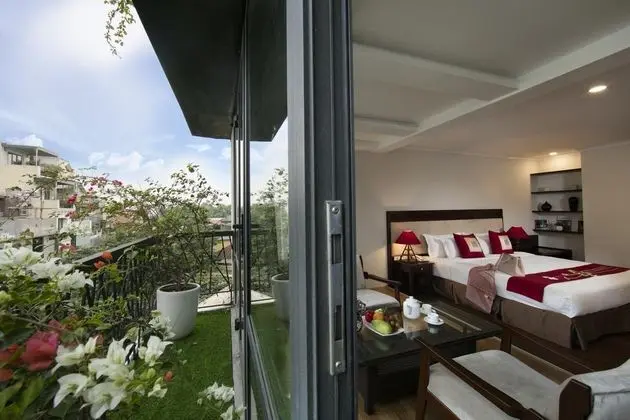 Suit With Balcony