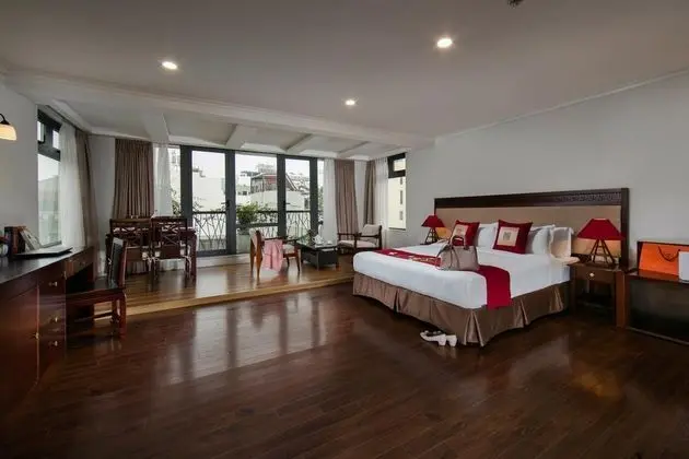 Suit With Balcony